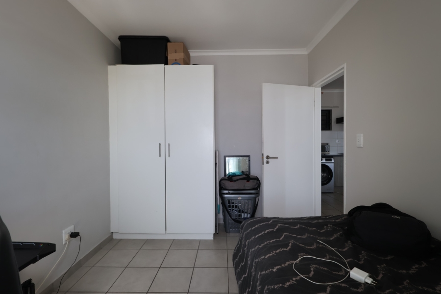 To Let 2 Bedroom Property for Rent in Parklands Western Cape